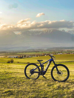 celoodpruzeny ebike Trek Bosch 750wh veľkosť M - 3