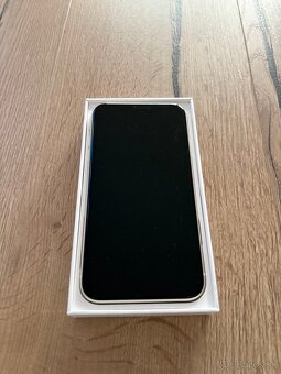 iPhone 11 64GB biely - 3