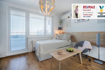 Na prenájom KLIMATIZOVANY,zrekonštruovaný apartmán - 3
