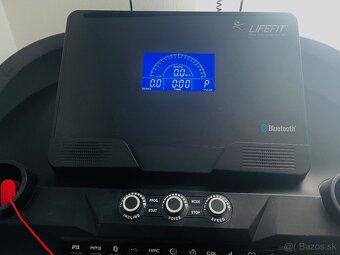 S naklonom Bezecky pas LIFEFIT TM7300 - 3
