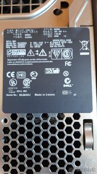 Server a 2x PC s príslušenstvom - 3