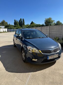 Kia ceed 1,4L benzin 2009 - 3