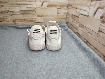 Adidas 46 - pánske biele tenisky HU - 3