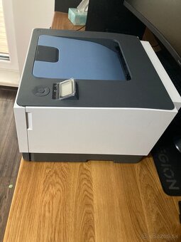 HP colour laser jet pro 3202 Farebna - 3
