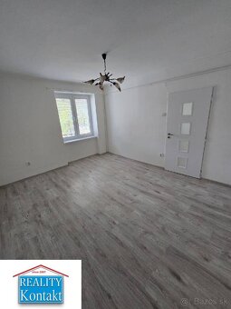 Rezervovaný Na prenájom 2-izbový byt v Nových Zámkoch - 3