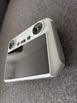 DJI RC (RM330) - 3