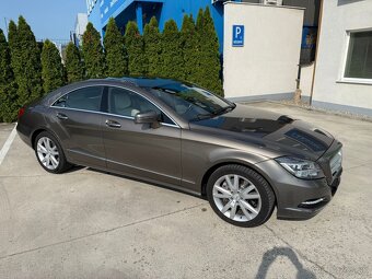 Mercedes Benz Cls 350d 4matic Sk auto 110tis km Dph - 3