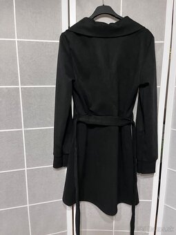 Čierne semišové šaty - 3