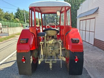 Zetor 4011 + príves - 3