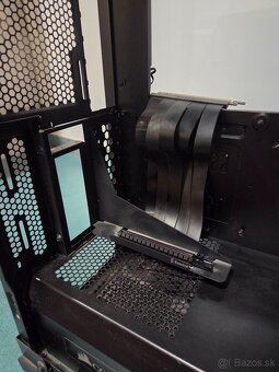 Corsair Crystal Series 570X - 3