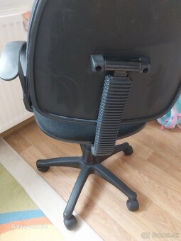 Kancelárske stoličky pre deti - 3