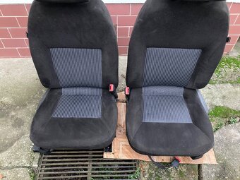 Sedačky na Fiat Croma II - 3