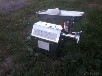 Mlynček na mäso Profi- 22,,,,,, 3500W - 3