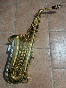 Saxofón Elkhart Series II - 3