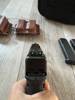 Glock 45 9mm + TrugloTFXpro + Olight zeleny + prislusenstvo - 3
