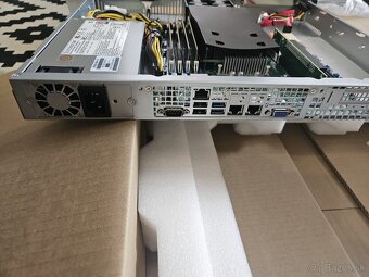 Predám server Supermicro SYS-5019S-ML - 3