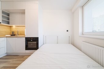 • Garsónka na prenájom pri Auparku • Krivá ul • Košice Juh - 3