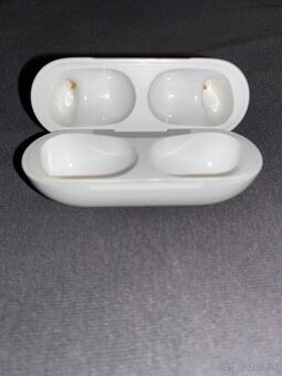 Nabíjacie púzdro AirPods Pro 1.gen - 3