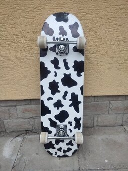 Skateboard - 3