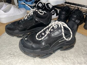 Balenciaga Triple S - 3