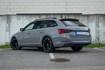 Škoda Superb Combi Sportline 4x4 DSG - 3
