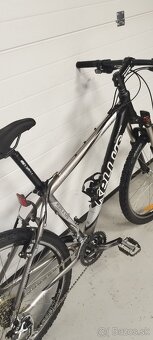 Kellys Salamander 26 veľ.M 3x9 Top stav - 3