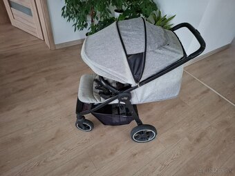 Britax Romer + - 3