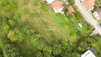 Exkluzívne na predaj slnecný pozemok 758 m2, Snežnica - cent - 3