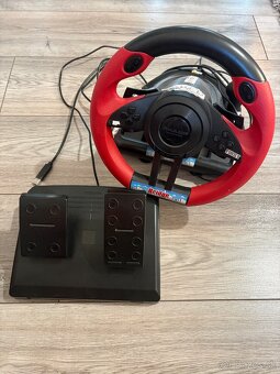 Ps 4 + 2x ovládač + volant + hry - 3