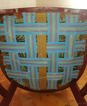 Starožitné kreslo. - 3