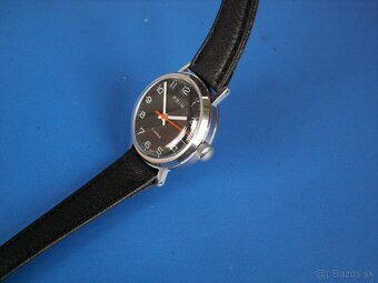 Hodinky Prim s dátumovkou. - 3