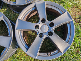 5x114.3 R16 6.5J ET38 (67.1mm) +Tpms - 3