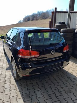 Volkswagen Golf 6 1.4 MPI 69tkm Černá metal - 3
