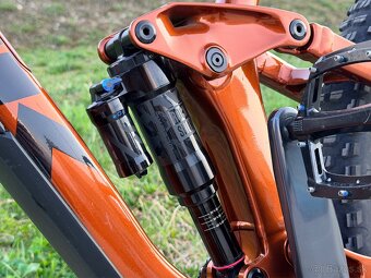 Trek Slash 8 gen 5 2024 - 3