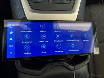 Predám Apple Carplay/Android auto 9,3 palcový displej - 3