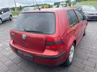 Volkswagen Golf 1.416v 55kw rok 2000 Edition - 3