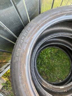 Predám letné 225/45 R18 - 3