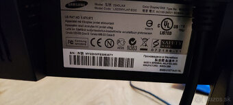 22" monitor Samsung - 3