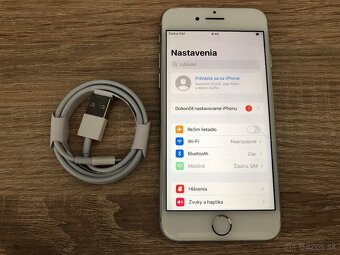 Apple iPhone 7 32GB - 3