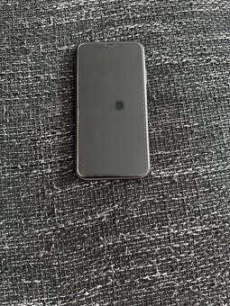 iPhone 11 128 GB - 3