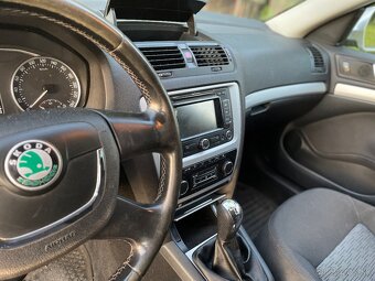 Skoda octavia 2 lift 1.6tdi - 3