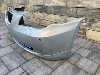 Predný naraznik BMW E60 E61 LCI - 3
