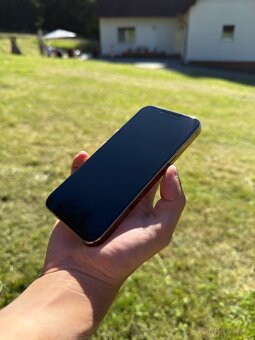 Apple iPhone 13 pro Gold - 3
