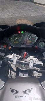 Honda - 3