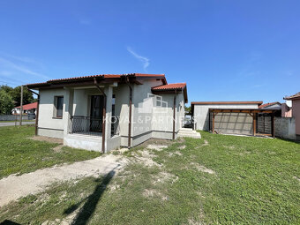 Na predaj 4 izbový rodinný dom s garážou, Lipová - 3