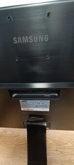 28" Monitor Samsung 4K model U28E590D - 3