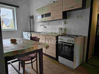 Rodinný dom v pôvodnom stave - Mojtín - 3