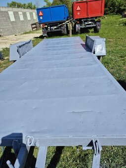 Vlečka za traktor - výklopná - 3