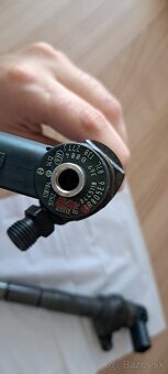 Vstrekovače – trysky 03L130277J (2 ks) ŠKODA, VW - 3