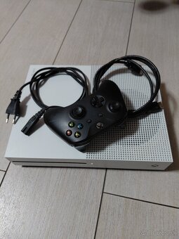 Predám XBox one S 2ks spolu aj samostatne - 3